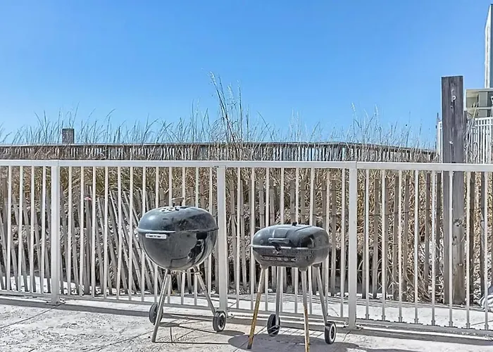 Edgewater West Unit 51 Holiday home *